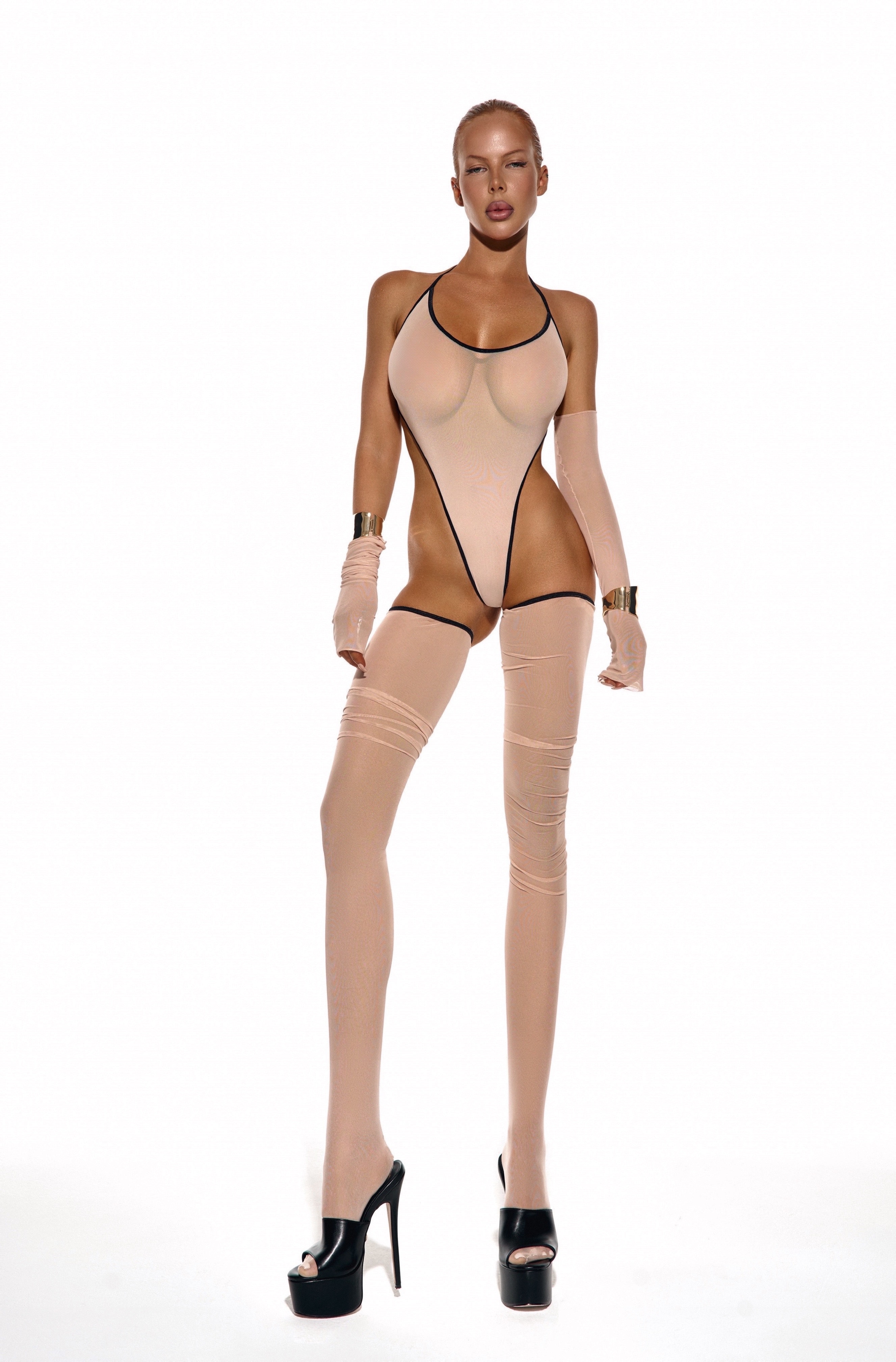 Боди Nude